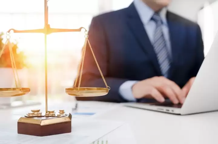 Innovative law office services